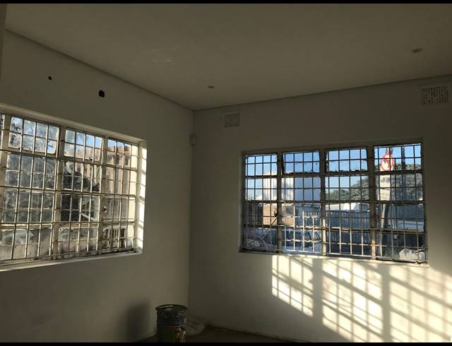 350M² MINI FACTORY TO LET IN CLAIRWOOD